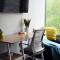 HostWise Stays - The Washington at Chatham - Free Parking, Private Gym, Skyline Views! - 匹兹堡