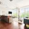 HostWise Stays - The Washington at Chatham - Free Parking, Private Gym, Skyline Views! - 匹兹堡