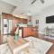 HostWise Stays - The Washington at Chatham - Free Parking, Private Gym, Skyline Views! - 匹兹堡