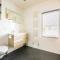 Modern villa near Harderwijk with whirlpool - 泽沃德