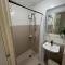 2BR Condo Unit with Washer, INET, Desk Space, ground floor - مدينة دافاو