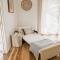 Glamour Mountain Getaway by Casa Oso with views and spa