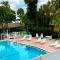 Searenity, Waterside studio in the heart of Treasure Island, walk to beach - سانت بيتي بيتش