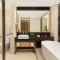 Radisson Blu Hotel Wuhan ETD Zone