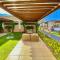 Condomínio Mediterranee Residence por Be My Guest