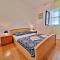 Apartman Irena with terase end private parking
