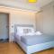 Luxury Penthouse with Acropolis View and Jacuzzi - Ateny