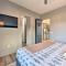 Lavish Riverfront Escape with Gas Grill!