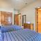 Ski-InandSki-Out Donnelly Townhome with Hot Tub!