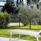 Residence Zangirolami - Luxury Garden and Balcony Apartments