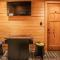 Amenity Packed A-frame Cabin With Two Bedrooms And Loft - غينزفيل