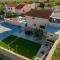 Villa Kamen with private pool - Pridraga