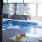 The Oasis - Family-Friendly Holiday Home with Heated Pool