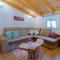 Casa Mira - Two Bedroom Holiday Home with Pool - Pazin