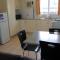 Oasis Inn Apartments - Cairns
