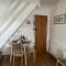 Explorers Cottage, Yorkshire Wolds Character Home
