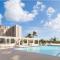 Bright Hawaiian Monarch Studio
