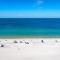 Charming 2 Bed South End Beachfront Condo at Popular Seawinds - جزيرة ماركو