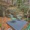 Cozy Eureka Springs Cottage, Walk to Dtwn!
