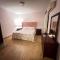 Luxurious 3 BR Rustic Apartment Overlooking Huge Garden - For Families and Couples