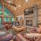 Broken Bow Cabin Deck with Hot Tub and Pool Table! - بروكن بو