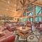 Broken Bow Cabin Deck with Hot Tub and Pool Table! - بروكن بو