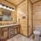 Broken Bow Cabin Deck with Hot Tub and Pool Table! - بروكن بو