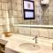 Luxurious 3 BR Rustic Apartment Overlooking Huge Garden - For Families and Couples