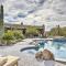 Cave Creek Oasis with Putting Green, Spa and Mtn View! - Cave Creek