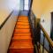 The Pub- 8BR Free Parking, Minutes From Falls & Casino
