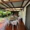 Shoal Bay Serenity Beach Cottage Newly Renovated