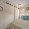 Charming Modern Cottage on Houghton Lake!