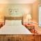 Large Kennebunk Home, Walk to Beach Less Than 2 Mi to Town - Kennebunk