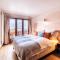 No 8 Bed & Bar