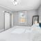 Homey Lodge - Cozy home / Walk to Revolution Mill / Near Downtown / Perfect for groups and family / Free parking