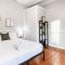 Homey Lodge - Cozy home / Walk to Revolution Mill / Near Downtown / Perfect for groups and family / Free parking
