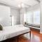 Homey Lodge - Cozy home / Walk to Revolution Mill / Near Downtown / Perfect for groups and family / Free parking