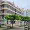 Apto pé na areia em Meia Praia Itapema, 3 dormitórios - 伊塔佩马