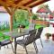 R Cottage Jacuzzival