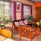 Honey Palace Homestay