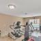 SW Arizona decorated 1 bedroom condo pool/hot tub