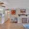 SW Arizona decorated 1 bedroom condo pool/hot tub