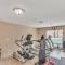 SW Arizona decorated 1 bedroom condo pool/hot tub