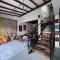 Roots Backpackers