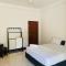 The Kingslayer Resort - 尼甘布