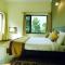 Pineland Resorts & Chalets Kasauli