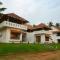 Paraikal Beach Resort