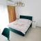 Rufus Brand New Caesar Resort & Spa 1 Bedroom Apartment with big terrace