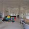 8 Traders Garden 1BR Pool View Internet Netflix