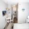 Luxury Suite in the Heart of Hamptons South Beach!